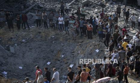 Ini Isi Fatwa yang Serukan Perang Fisik Melawan Israel. Foto:   Rakyat Palestina menjadi korban serangan brutal Israel.