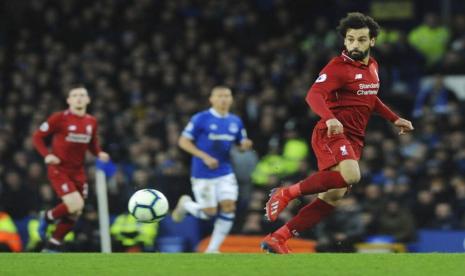 Derby Merseyside: Liverpool Hantam Everton 2-0, Tempel Ketat City