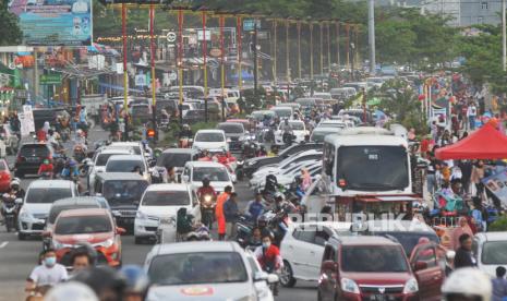 [Foto ilustrasi suasana libur panjang] Anggota Komisi IX DPR Kurniasih Mufidayati menyambut baik pernyataan Juru Bicara Satuan Tugas Penanganan Covid-19 Wiku Adisasmito terkait kemungkinan tidak diadakannya libur panjang Natal dan Tahun Baru 2020.