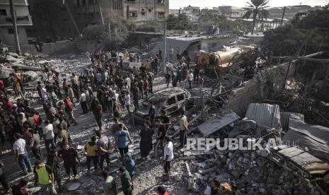 Serangan Zionis Israel di Jalur Gaza, Selasa ((7/11/2023). Zionis Israel terus melakukan serangan di Jalur Gaza Palestina