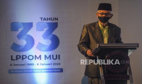 Ketua Umum MUI KH. Miftachul Akhyar memberikan sambutan pada acara Refleksi 33 Tahun Perjalanan LPPOM MUI dan Peresmian Laboratorium Kimia dan Mikrobiologi di Global Halal Center, Kota Bogor, Jawa Barat, Selasa (25/1/2022). MUI Jatim Keberatan KH Miftachul Akhyar Mundur