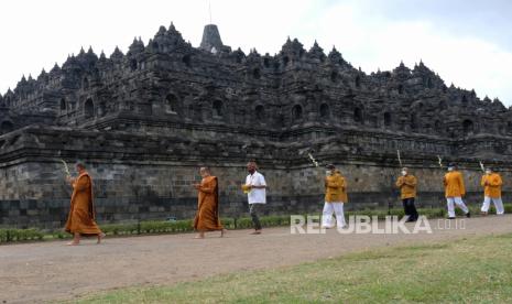 Menteri Pariwisata dan Ekonomi Kreatif (Menparekraf) Sandiaga Salahuddin Uno optimistis magnet Borobudur menjadi awal kebangkitan ekonomi dan pariwisata Indonesia. (Foto ilustrasi Candi Borobudur)