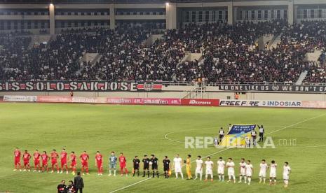 Laga Persis Solo vs Persebaya (ilustrasi).