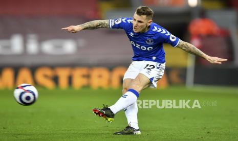  Lucas Digne dari Everton dilaporkan akan merapat ke Aston Villa.