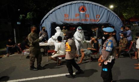 RSUD Bangkalan Lockdown, Polisi Sekat Jembatan Suramadu dan Swab Pengendara