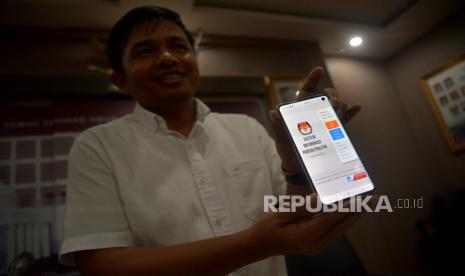 Anggota Komisi Pemilihan Umum (KPU) Idham Holik