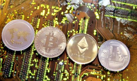 Binance Makin Tertekan, Thailand Ajukan Gugatan Pidana (Foto: Reuters/Dado Ruvic)