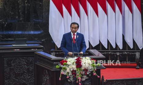 Presiden Joko Widodo memberi sambutan saat pembukaan Parliamentary Forum and the 8th G20 Parliamentary Speakers