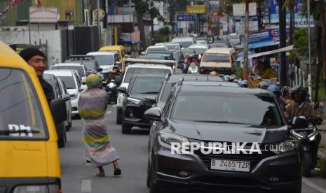 Kemacetan lalu lintas di Jalan Grand Hotel Lembang, Kabupaten Bandung Barat (Ilustrasi)