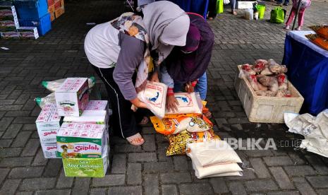 Pasar pangan murah Ramadhan (ilustrasi). Pemkot Banda Aceh menggelar pasar pangan murah untuk membantu masyarakat memenuhi kebutuhan hidup menjelang Ramadhan.