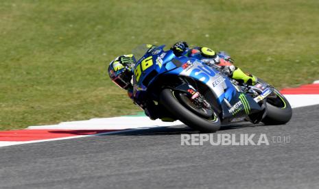 Pembalap MotoGP Spanyol Joan Mir dari Tim Suzuki Ecstar pada balapan musim 2022.