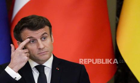 Presiden Prancis Emmanuel Macron disebut menolak permintaan Kremlin untuk mengikuti tes PCR Covid-19 sebelum bertemu Presiden Rusia Vladimir Putin awal pekan ini. 