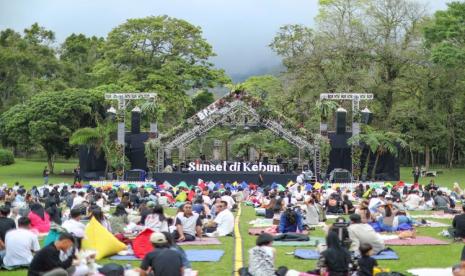 Sunset di Kebun Kembali Hadir, Kenalkan Bucephalandra Sambil Menikmati Musik