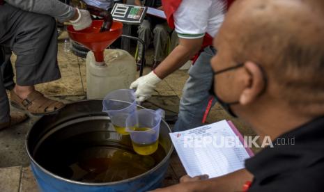 BPS: Minyak Goreng Sumbang Inflasi Jatim pada Maret 2022 (ilustrasi).