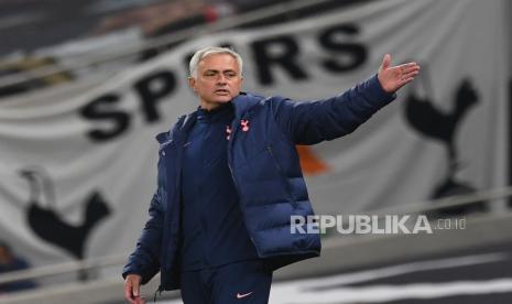 Pelatih Tottenham Hotspur, Jose Mourinho.