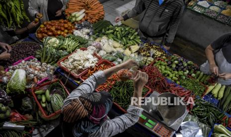 Naskah Khutbah Jumat: Menjadi Pedagang Mulia