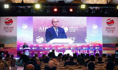 Wakil Menteri Badan Usaha Milik Negara (BUMN) II Rosan Roeslani dalam plenary session ASEAN-Indo Pacific Forum (AIPF) di Hotel Mulia, Jakarta, Rabu (6/9/2023).