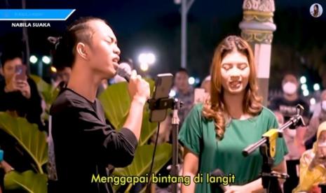 Download Lagu Buih Jadi Permadani Zinidin Zidan: Lirik dan Chord