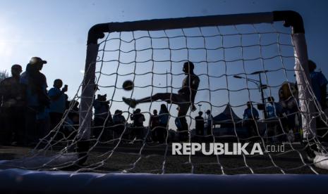 Antusiasme Warga Bandung Ikuti Bola Gembira Piala Dunia 2026
