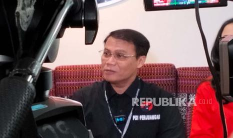 Ketua DPP PDIP Ahmad Basarah. Ketua DPP PDIP Ahmad Basaran minta untuk menjaga basis suara kemenangan Ganjar-Mahfud.