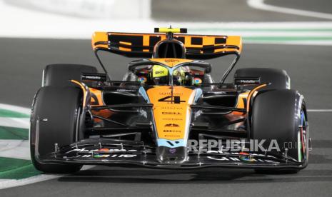  Pembalap McLaren Lando Norris 