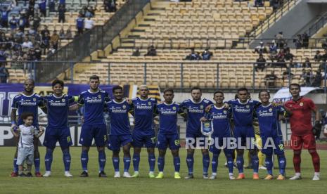 Kepolisian Daerah (Polda) Jawa Barat meminta kepada pendukung Persib Bandung atau Bobotoh untuk tetap menjaga kondusivitas baik ketika dalam kondisi Persib menang maupun kalah seusai menghadapi Persija Jakarta.