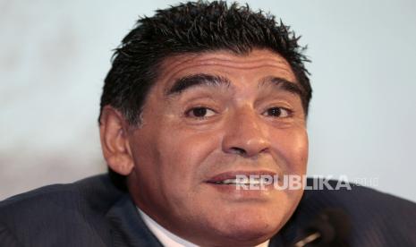  Diego Maradona semasa masih hidup.