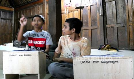 In Picture: Mengintip Kegiatan Ponpes Tuli Darul Ashom di Yogyakarta