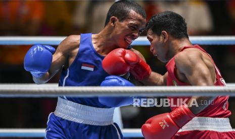 Petinju Indonesia berlaga di Pekan Olahraga Nasional (ilustrasi).