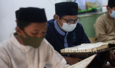 Membaca Alquran di Pagi Hari Dapat Meningkatkan Fokus