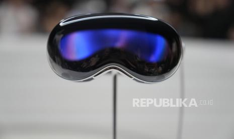 Optic ID akan digunakan untuk membuka kunci headset mixed reality Vision Pro baru dari Apple 