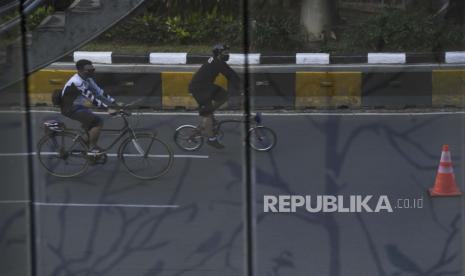 Ilustrasi car free day. Suku Dinas Perhubungan (Sudinhub) Kota Jakarta Selatan masih menemukan pelanggaran protokol kesehatan Pembatasan Sosial Berskala Besar (PSBB) dalam gelaran car free day (CFD) pada pekan kedua pelaksanaannya di Jalan Layang Non Tol (JLNT) Antasari, Ahad (5/7). 