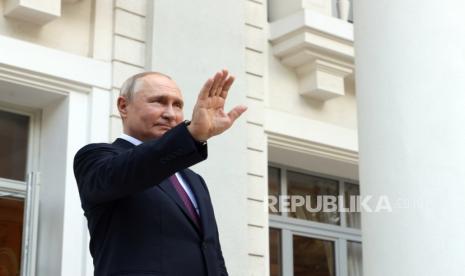 Presiden  Rusia Vladimir Putin   