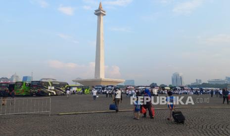 Ilustrasi suasana Jakarta pada pagi hari.