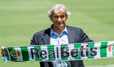 Pelatih Real Betis Manuel Pellegrini.