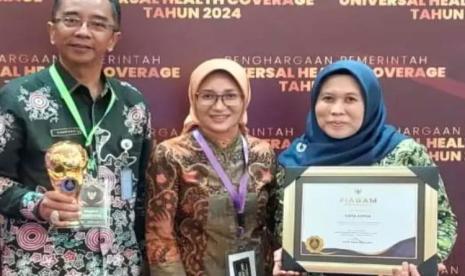 Depok Raih Penghargaan UHC Awards 2024, Tingkat UHC Tembus 103,13 Persen