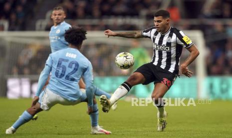 Newcastle United berhasil menumbangkan Manchester City.