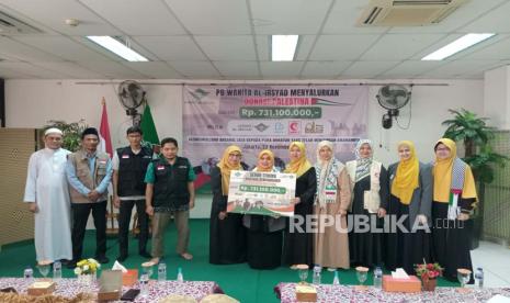 PB Wanita Al-Irsyad menyalurkan donasi untuk membantu rakyat Palestina sebesar Rp 731.100.000, melalui Laznas Al-Irsyad, Adara Relief International, Medical Emergency Rescue Committee (MER-C), dan Aqsa Working Group (AWG). 