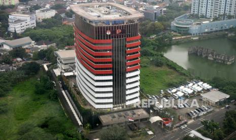 Suasana Gedung KPK. Seorang pegawai KPK dipecat setelah kedapatan mencuri emas hasil rampasan terpidana kasus korupsi.