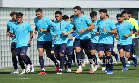 Para pemain FC Porto berlatih menjelang laga kandang kontra Barcelona di Liga Champions pada Kamis (5/10/2023) dini hari WIB.