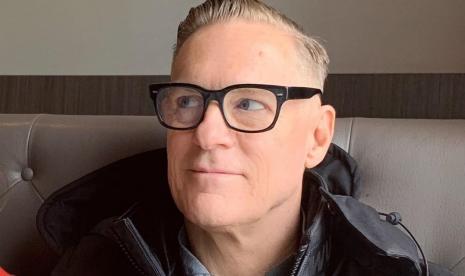 Bryan Adams: Sindir Pemakan Kelelawar dan Pembuat Virus, Bryan Adams Tuai Kritik