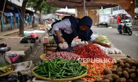 Bank Indonesia Provinsi Aceh mencatat pertumbuhan ekonomi Aceh dalam sepuluh tahun terakhir dengan rata-rata 2,66 persen menjadi yang terendah di Sumatera, yakni 3,92 persen.