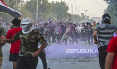 Dua demonstran meninggal akibat bentrok dengan pasukan keamanan di Baghdad. Ilustrasi.