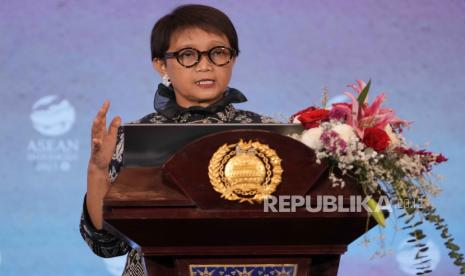 Menteri Luar Negeri (Menlu) RI Retno Marsudi mengakui bahwa isu Myanmar sangat kompleks.