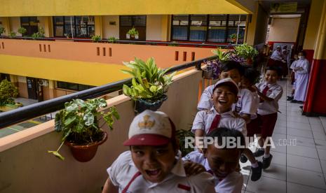 Kegiatan belajar mengajar selama Ramadhan bagi siswa SD dikurangi 10 menit setiap mata pelajaran (ilustrasi).