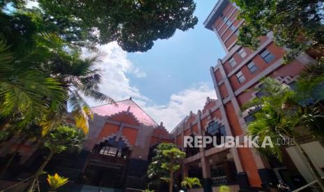 Suasana di salah satu sudut Masjid Raden Patah Universitas Brawijaya, Kota Malang, Rabu (15/3/2023).