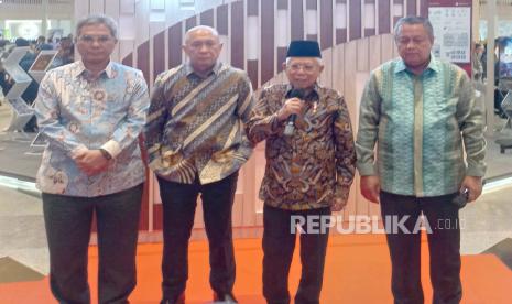 Vice President KH Maruf Amin after opening the 10th Indonesia Sharia Economic Festival (ISEF) 2023 at Jakarta Convention Center (JCC), Senayan, Thursday (26/10/2023).