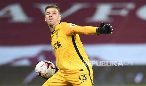 Kiper Liverpool, Adrian. 