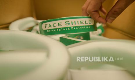 Face shield (ilustrasi).