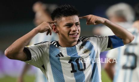 Gelandang Timnas Argentina U-17, Claudio Jeremias Echeverri.